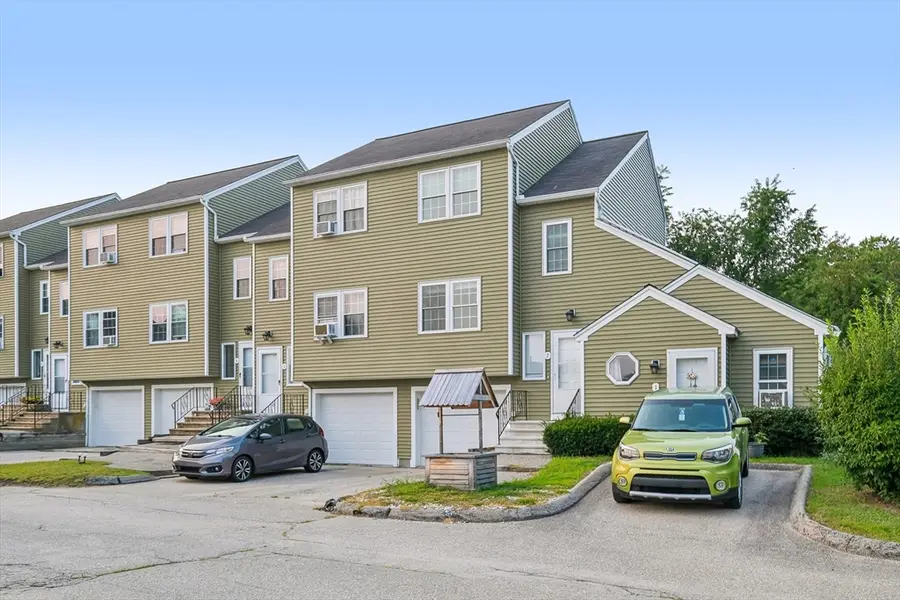 18 Ballou St #2, Putnam, CT 06260 - #2