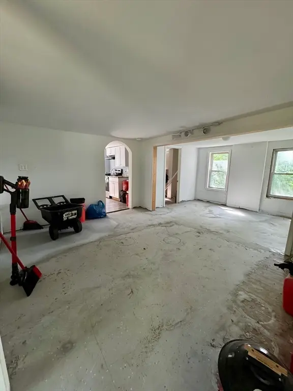 19 Goss Hill Rd, Huntington, MA 01050 - #3