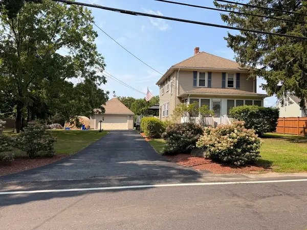 446 Lindsey St, Attleboro, MA 02703