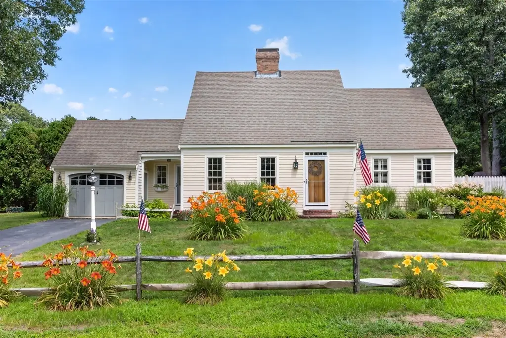 10 Bray Farm Rd S, Yarmouth Port, MA 02675 - #1