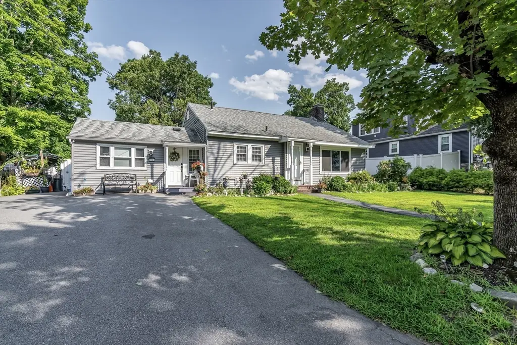 50 Chickering St, Lawrence, MA 01843 - #1
