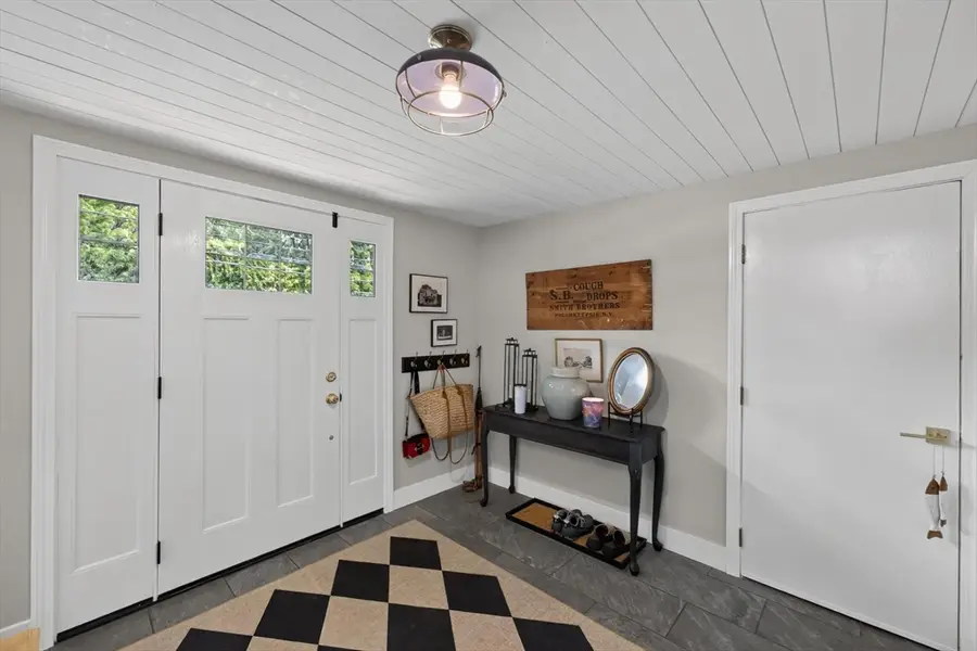 125 Alpha St, Dartmouth, MA 02747 - #3