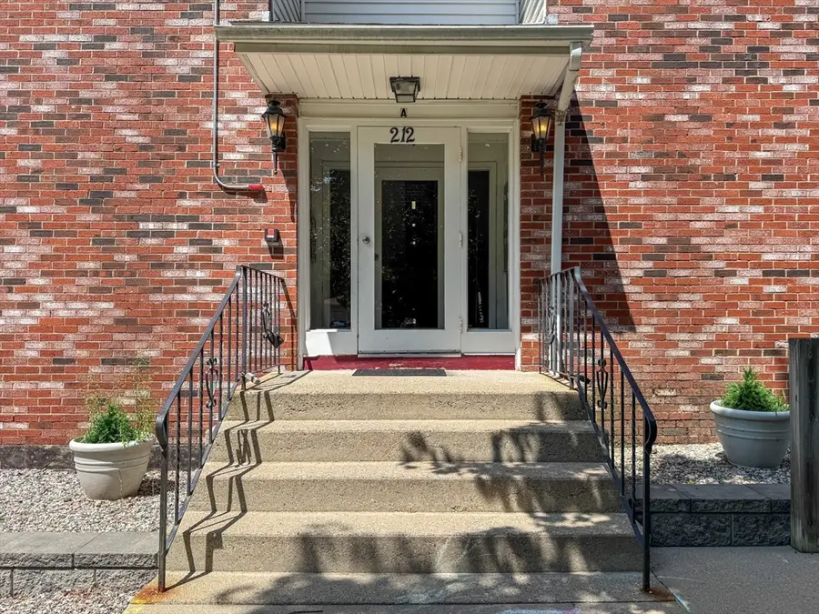 212 Fisher St #A7, North Attleboro, MA 02760 - #3