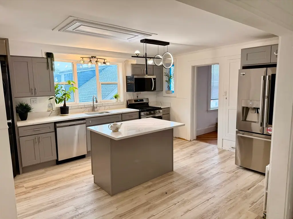 366 Main St, Gloucester, MA 01930 - #1