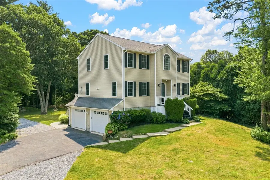 21 Forestview Dr, Fairhaven, MA 02719 - #2