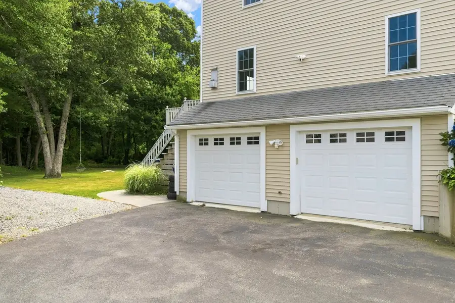 21 Forestview Dr, Fairhaven, MA 02719 - #3