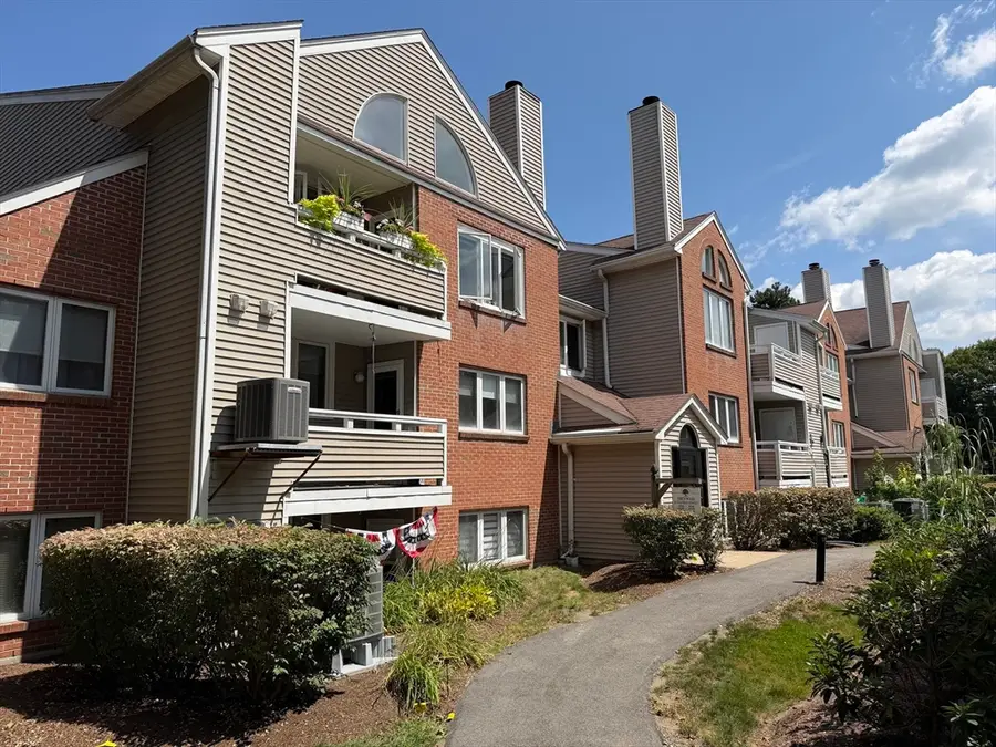 10 Chapman St #208, Weymouth, MA 02189 - #3