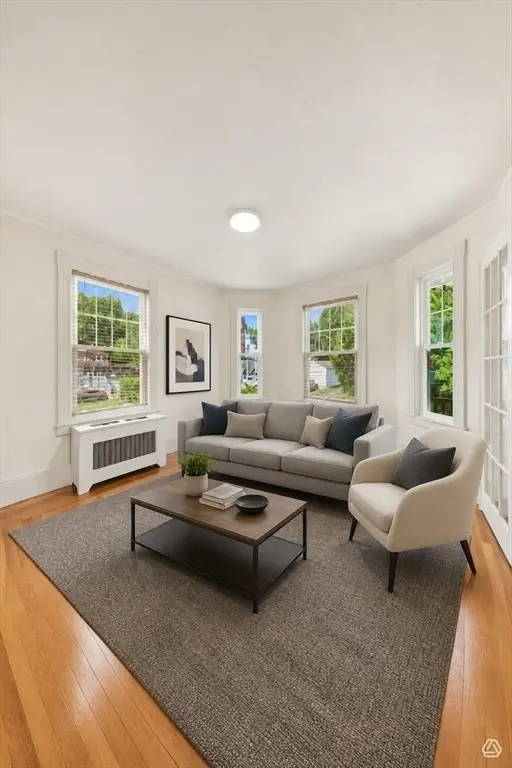 15 Hampstead St, Lowell, MA 01852 - #3