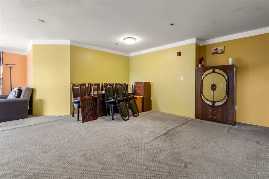 113 Sumner St #23, Boston, MA 02128 - #3