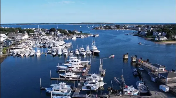 89 Lewis Bay Rd #207, Barnstable, MA 02601