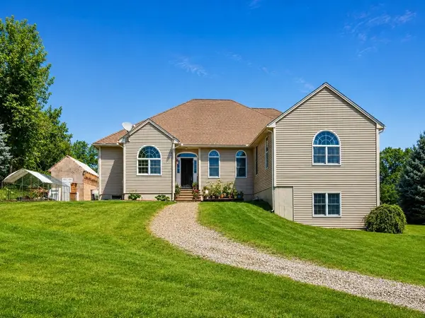 36 E Brookfield Rd, North Brookfield, MA 01535