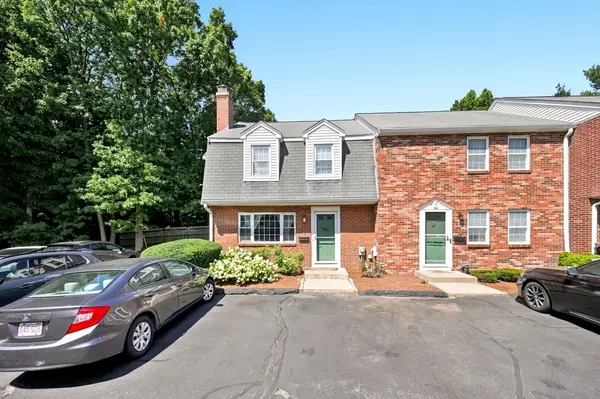 13 Meyer Ter #13, Canton, MA 02021