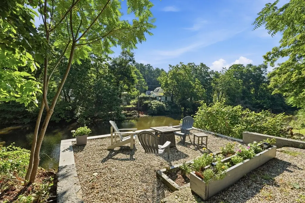 42 Water St., Leeds, MA 01053 - #1