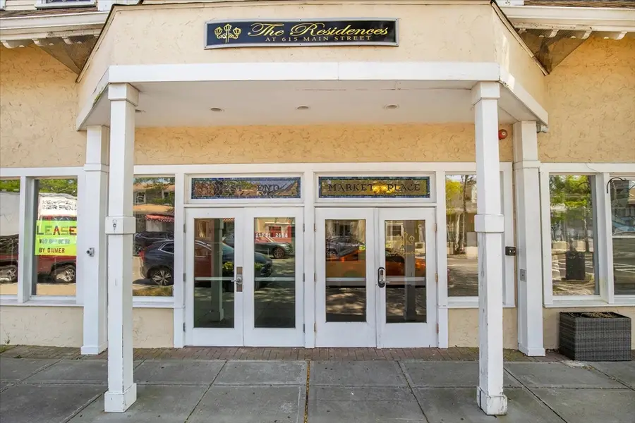 615 Main #7, Hyannis, MA 02601 - #2