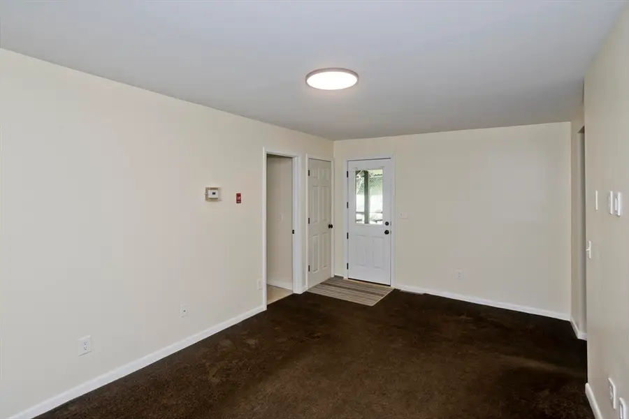 15 Bridge St, Monson, MA 01057 - #3