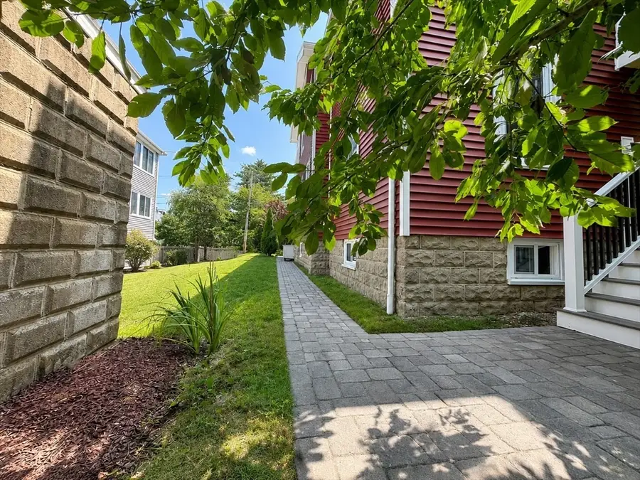 27 Woodleigh Rd, Watertown, MA 02472 - #3