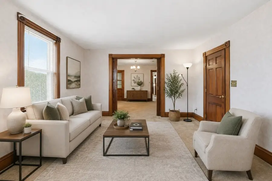 16 Dartmouth St, Worcester, MA 01604 - #3