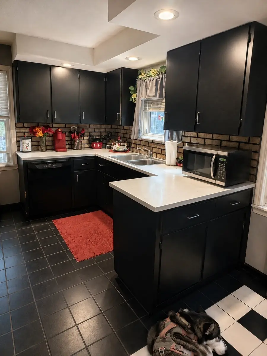 14 Detroit St, Springfield, MA 01104 - #2