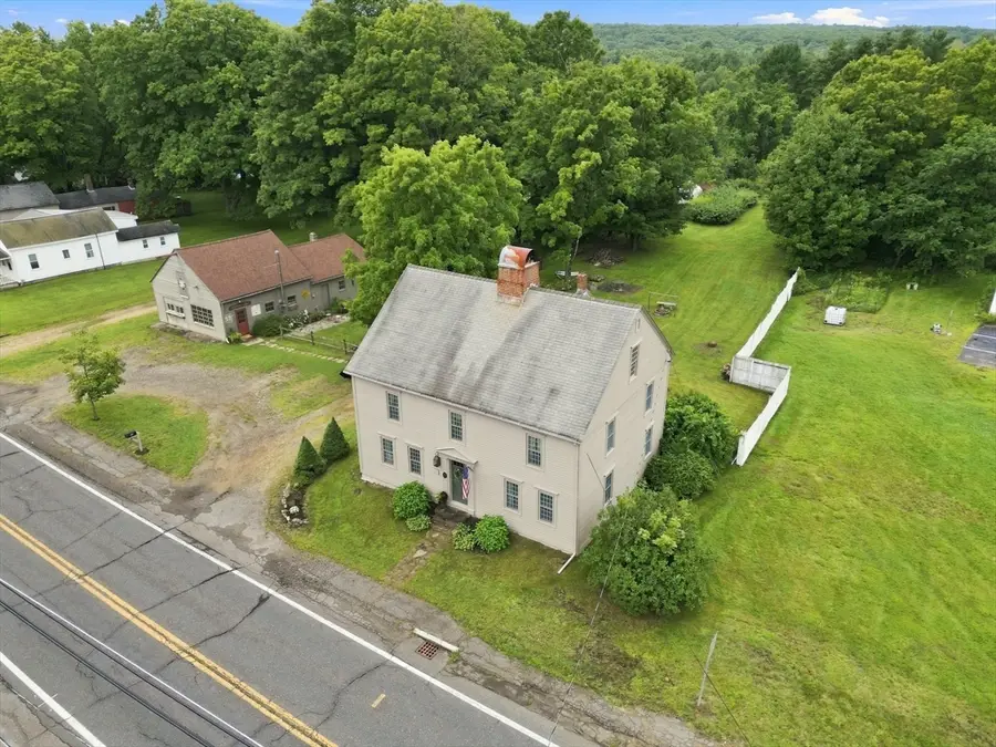 17 Main Street, Wales, MA 01081 - #3