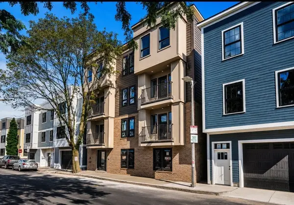 185 E Street, Boston, MA 02127