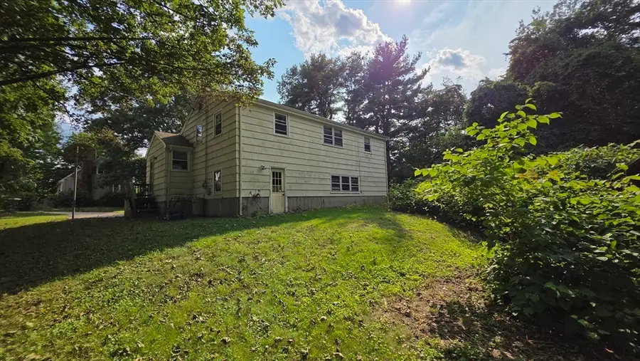29 Whitcomb Ter, Weymouth, MA 02190 - #3