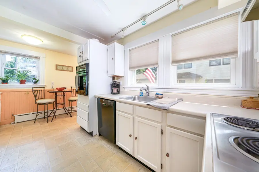 36 Daniels, Hopedale, MA 01747 - #3