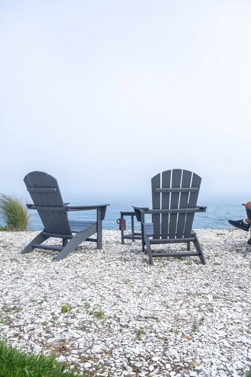 90 Shore Drive West #6B, Mashpee, MA 02649