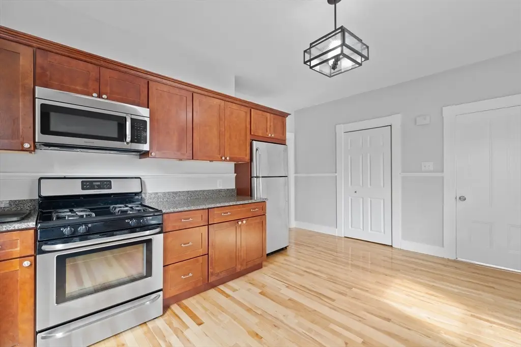 24 Village St #1, Marblehead, MA 01945 - #1