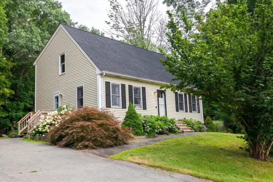 15 Thatcher Sq, Brockton, MA 02302 - #2