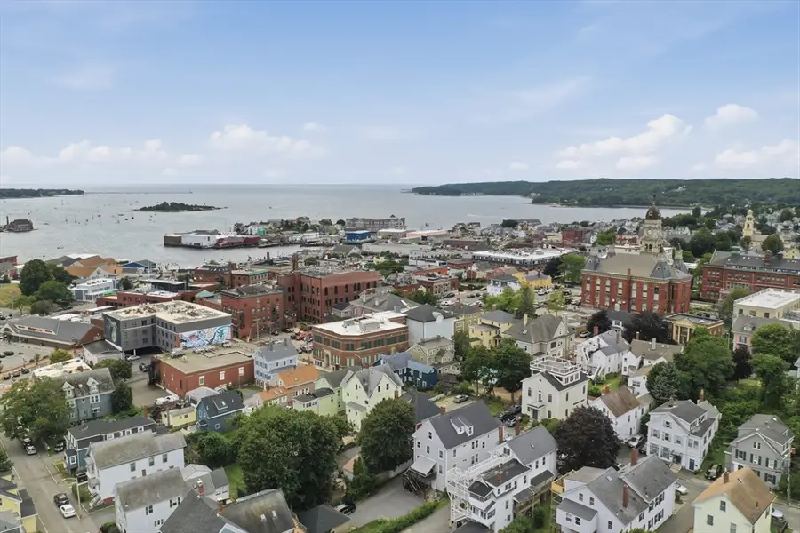 25 Elm Street #1, Gloucester, MA 01930 - #3