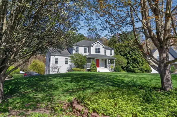 4 Kybren Cir, Mansfield, MA 02048