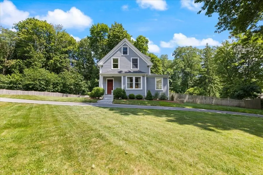 104 High St, Topsfield, MA 01983 - #2