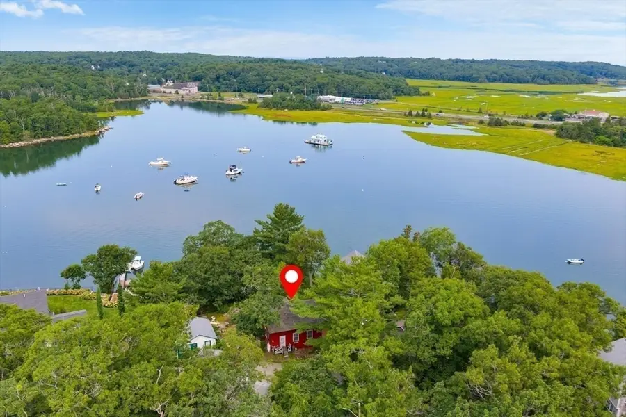 16 Stanwood Pt, Gloucester, MA 01930 - #3