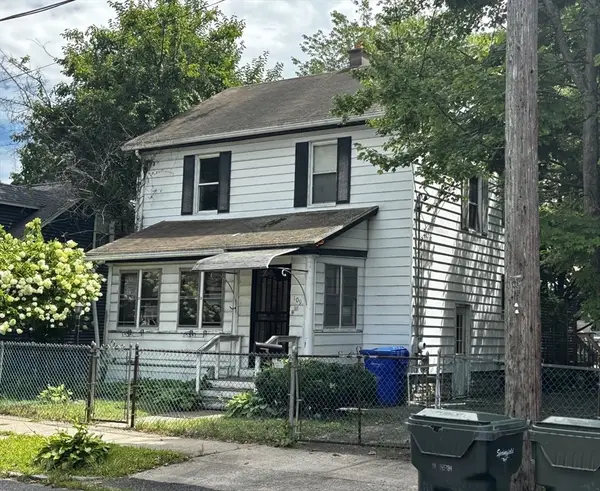109 Kingsley St, Springfield, MA 01104
