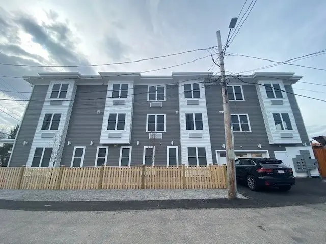 208-208A Neponset Valley Pkwy, Boston, MA 02136 - #2