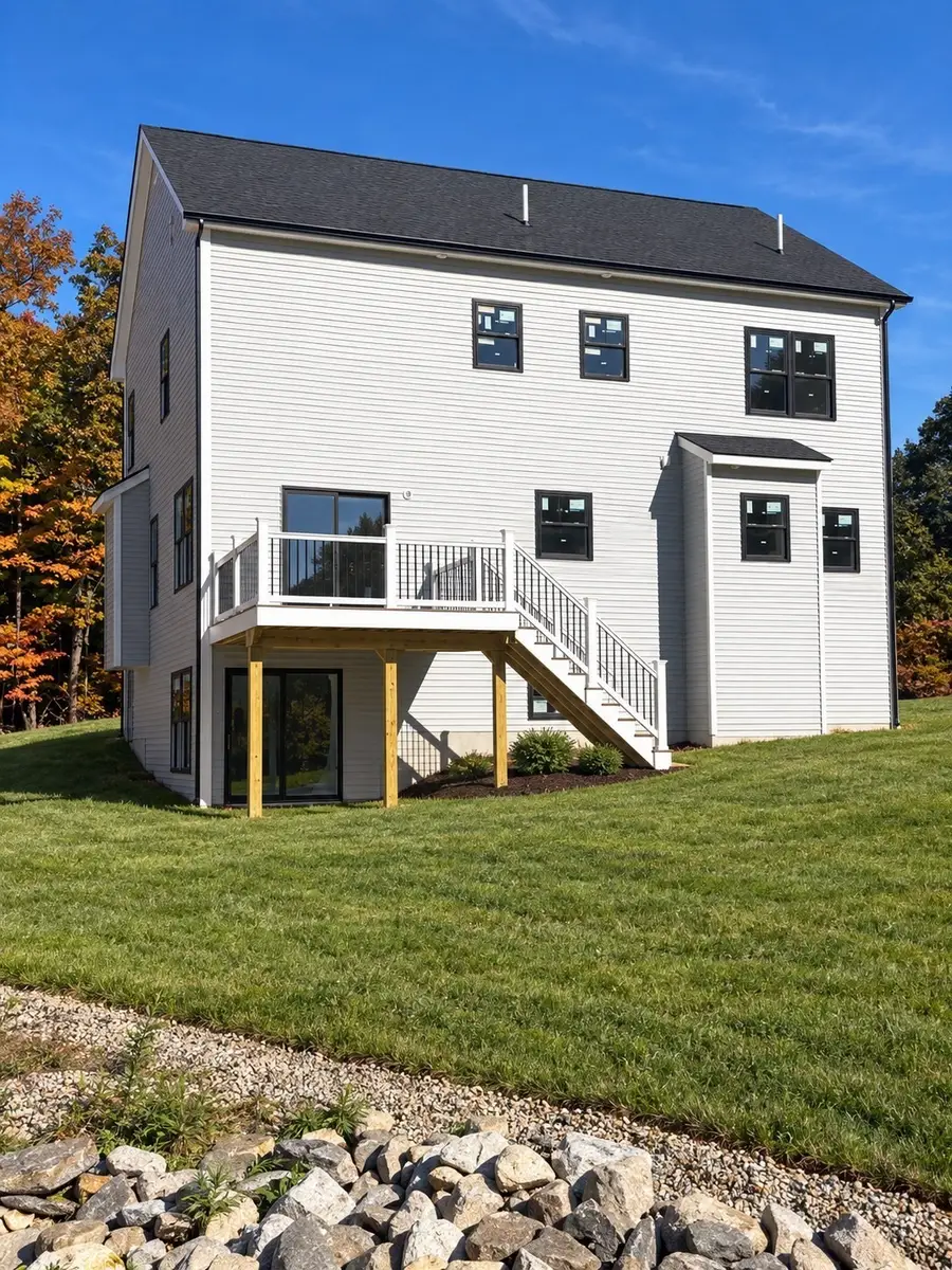 4 Hayat Circle, Shrewsbury, MA 01545 - #3
