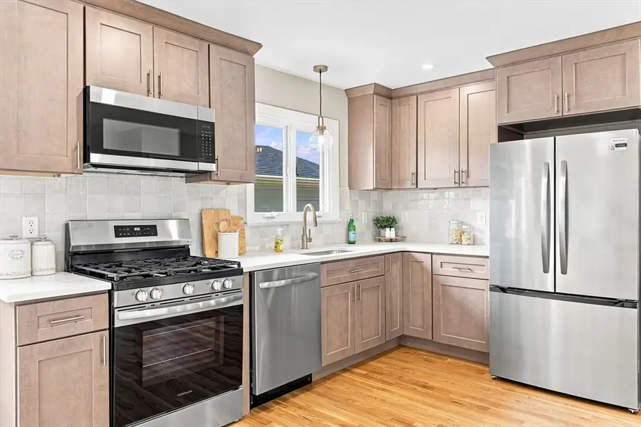 60 Sable Ave, Dartmouth, MA 02747 - #2