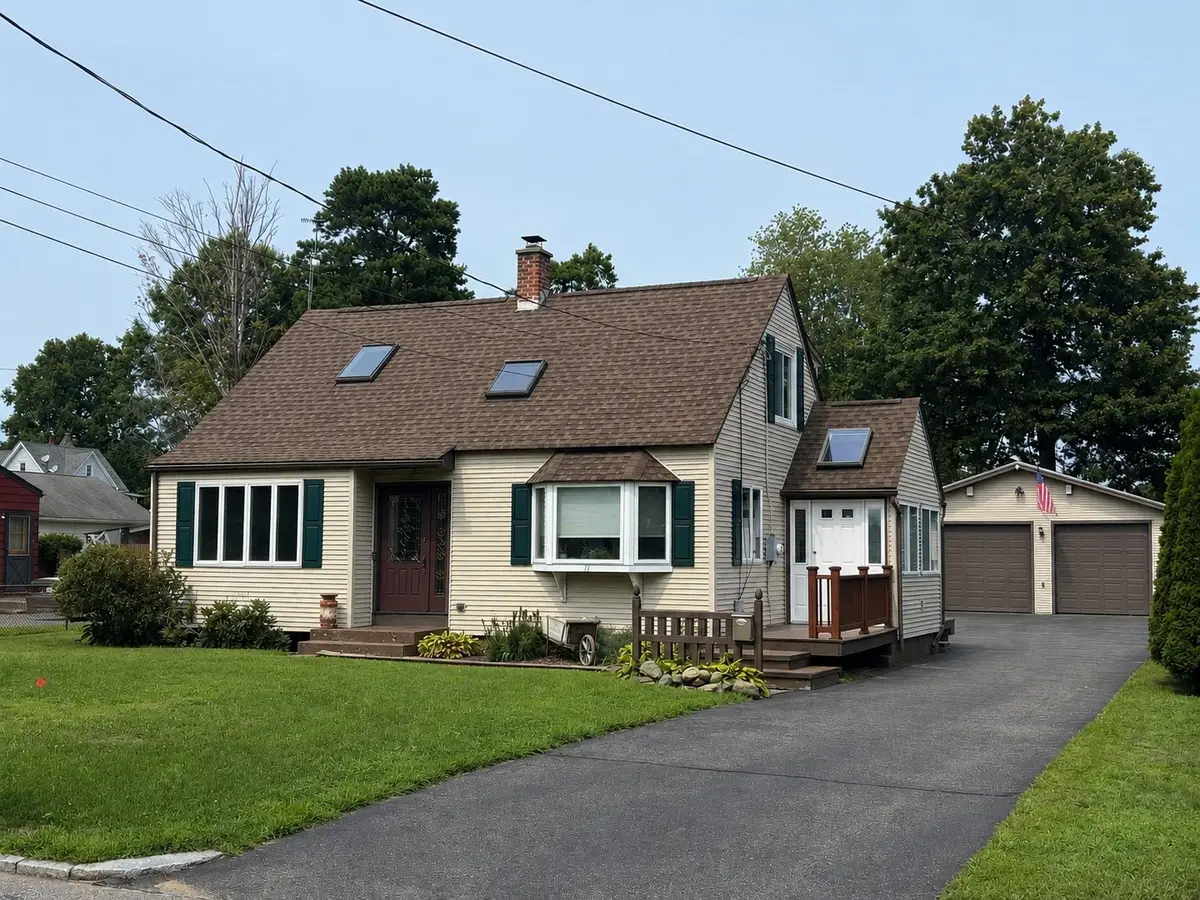 71 Ogden St, Springfield, MA 01151 - #1