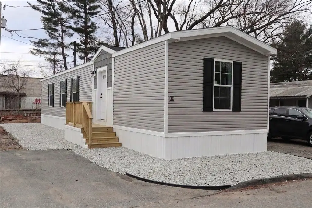 1346 Newport Ave #B22, Attleboro, MA 02703 - #1