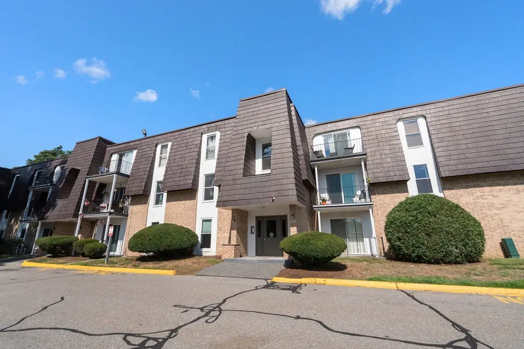 12 Shadowbrook Ln #3, Milford, MA 01757 - #1