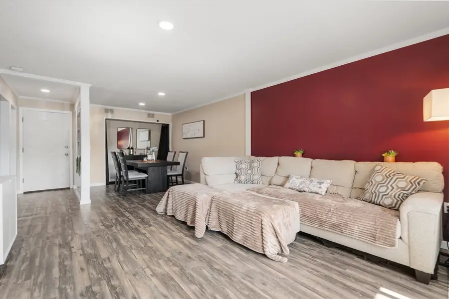 12 Shadowbrook Ln #3, Milford, MA 01757 - #2