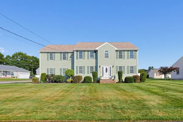 10 Bryan Dr, Taunton, MA 02780
