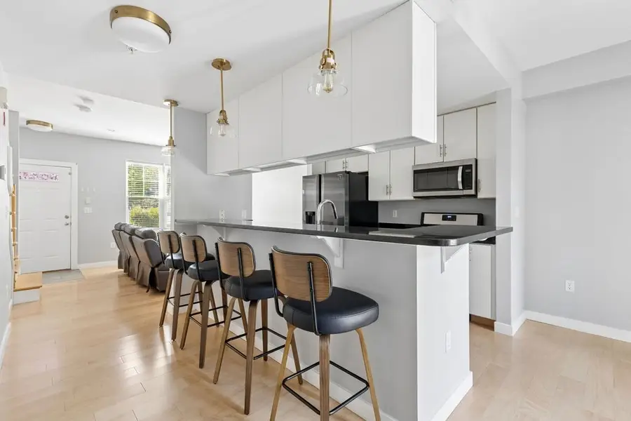 12 Blue Jay Cir #12, Boston, MA 02126 - #3