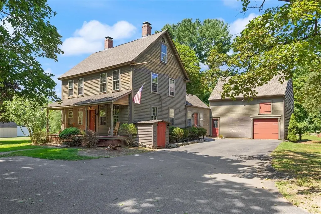 10 Poquanticut Ave, Easton, MA 02334 - #1