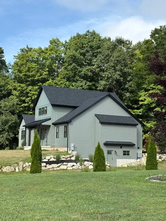 36 Lamson Ave, Belchertown, MA 01007 - #2