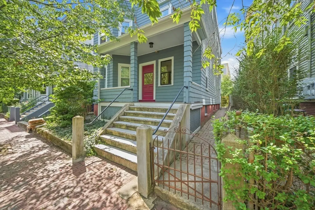 113 Antrim St #3, Cambridge, MA 02139 - #1