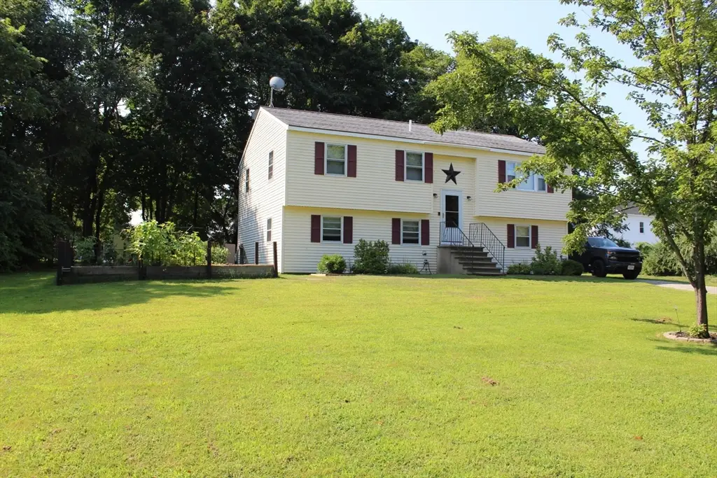 5 Howard George Ct, Salisbury, MA 01952 - #1