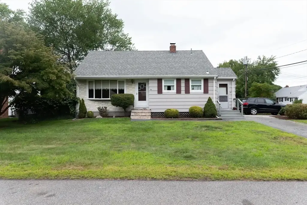 24 Hanson St, Brockton, MA 02302 - #1