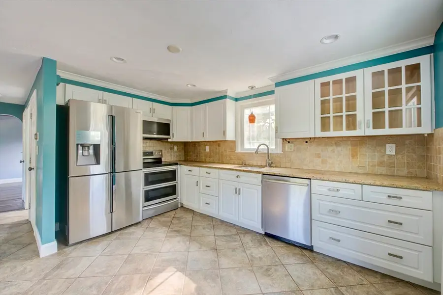 13 Winslow Rd, Sharon, MA 02067 - #3