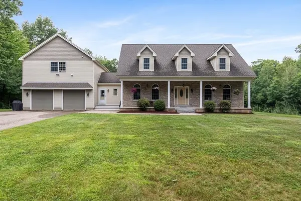 730 Scott Rd, Oakham, MA 01068